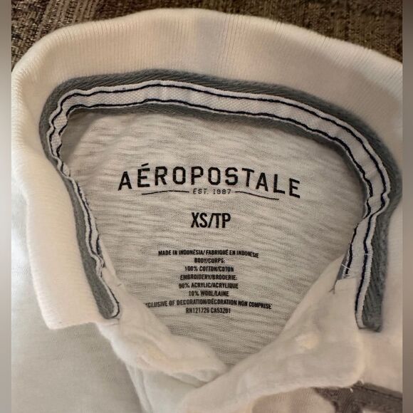 AEROPOSTALE Boys Young Men’s Off White and Gray Short Sleeve Polo Shirt Size XS - Picture 2 of 3